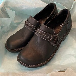 B.O.C. Born Clogs Black Leather Womens Size 9 Slip On Comfort Shoes